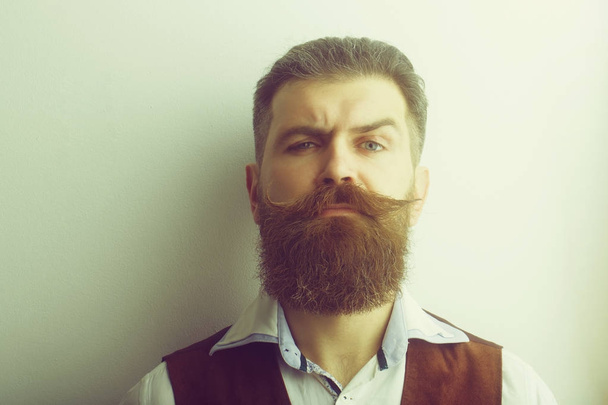 bearded man, brutal caucasian hipster with serious face - Foto, Imagem