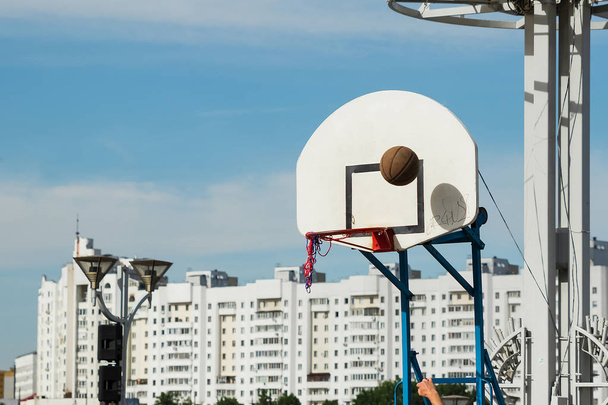 street basketball court ring board against the sky - Fotoğraf, Görsel