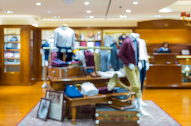 Photo floue abstraite du magasin de vêtements dans un centre commercial, concept commercial
 - Photo, image