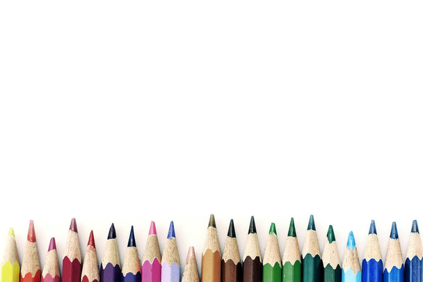 Crayons de couleur isolés sur le fond blanc
 - Photo, image