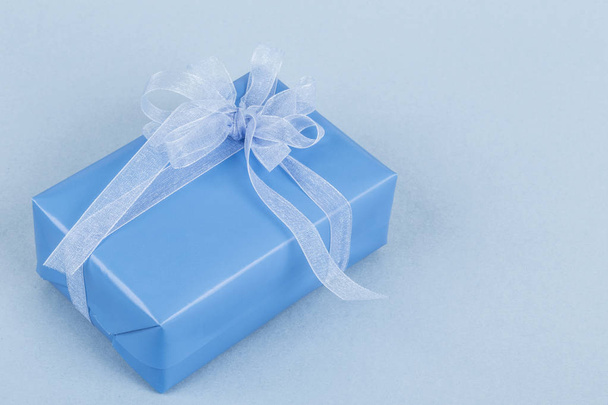 Blue gift box - Foto, Bild