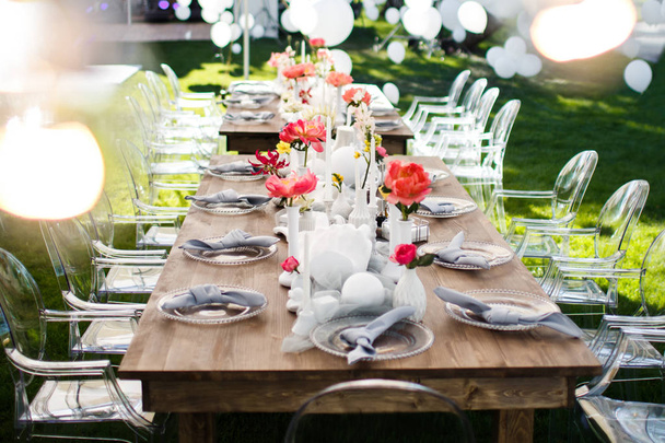 τραπέζι που για το γάμο ή άλλο κέτερινγκ δείπνο εκδήλωση - Φωτογραφία, εικόνα