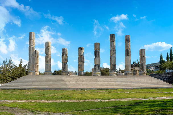 Το ιωνικό ναό στο Smintheion, ένα ιερό του Απόλλωνα - Φωτογραφία, εικόνα