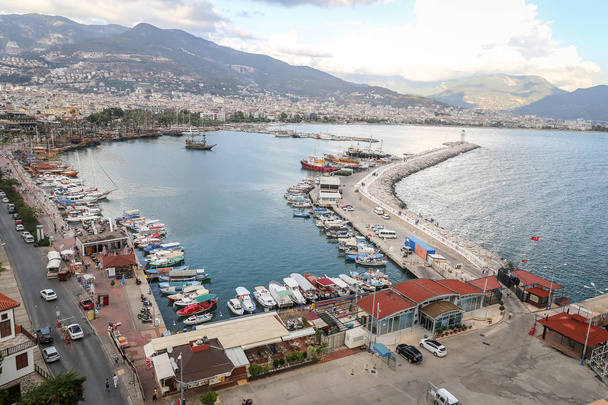 Αλάνια: λιμάνι στην Αττάλεια, Τουρκία - Φωτογραφία, εικόνα