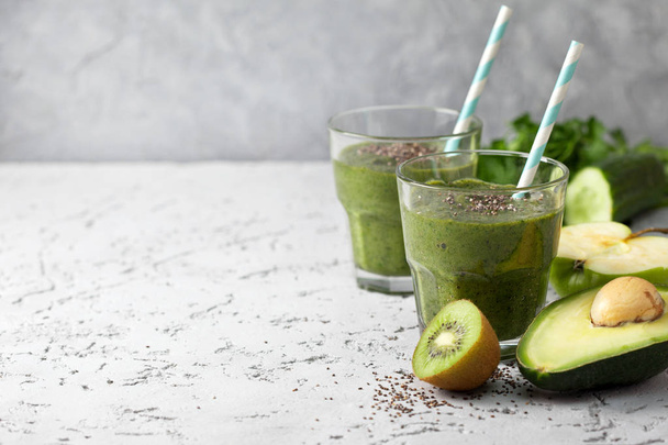 green smoothies  - Foto, immagini