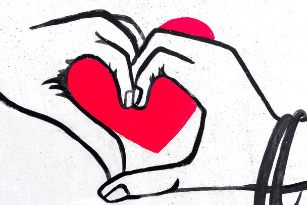 Kézzel festett grunge falra alkotó a szív - Fotó, kép