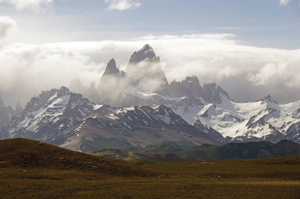Cerro Fitz Roy montanha na Patagônia, Argentina
 - Foto, Imagem