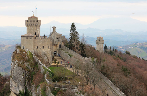 República de San Marino, Torre de la Cesta, Monumento de la ciudad
 - Foto, Imagen