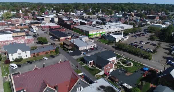 Päivä Aerial perustamisesta Salem Ohio Business District
 - Materiaali, video