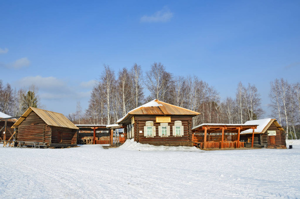 Taltsy, Irkutsk region, Russia, March, 02, 2017. Irkutsk architectural-ethnographic Museum "Taltsy". "Talitsky ceramics" and "Honey room" - Foto, afbeelding