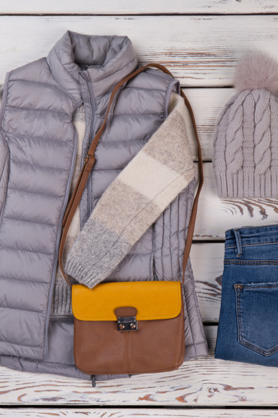 Kış giysileri ve deri çanta - Fotoğraf, Görsel