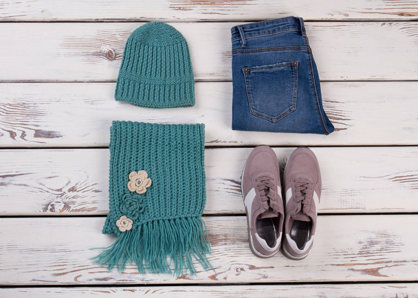 Handmade turquoise beanie and scarf - Photo, Image