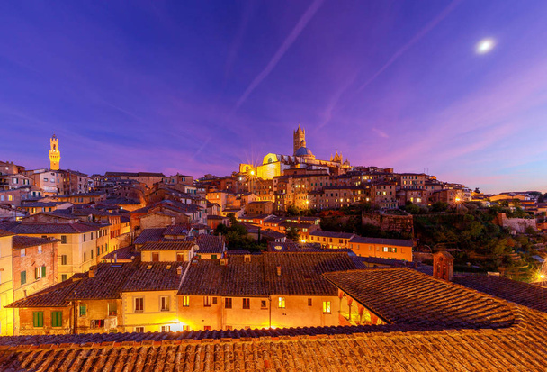 Siena. Cathedral at sunset. - Photo, Image