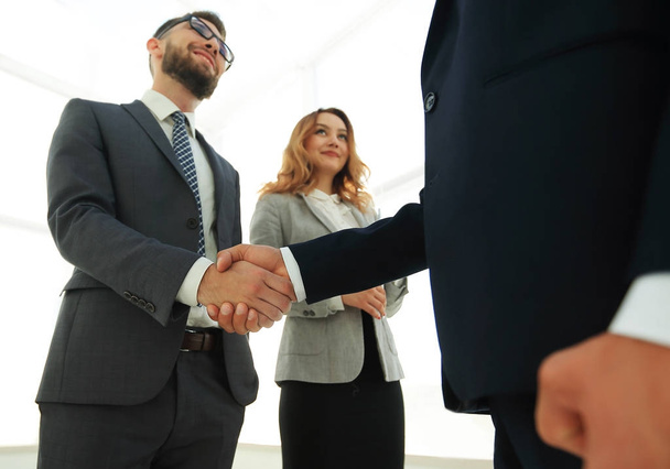 Close up business man handshake together on meeting room - Foto, Imagem