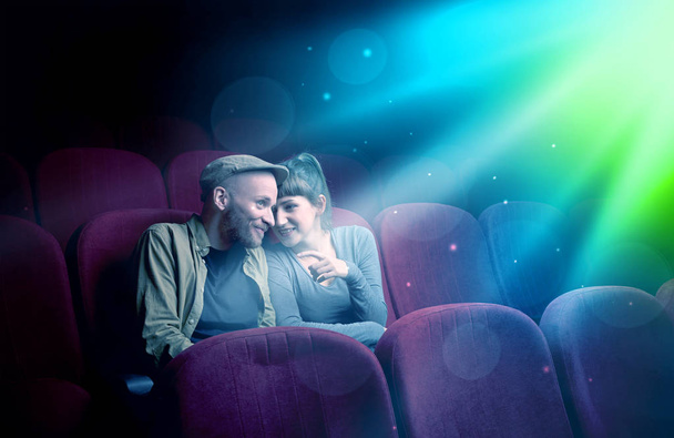 Teenager couple watching movie  - Fotografie, Obrázek