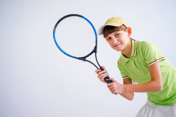 Girl playing tennis - Foto, Imagen