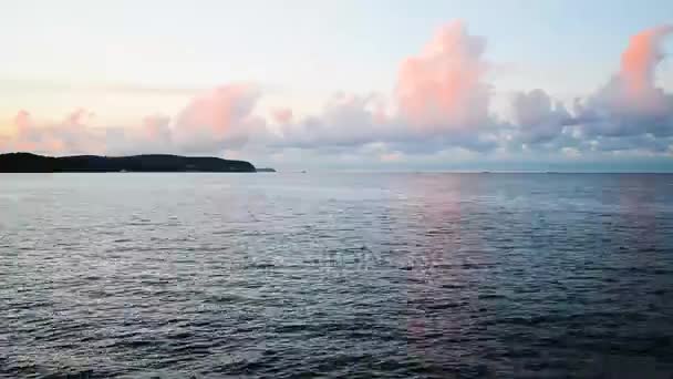 timelapse van zonsondergang op de kust - Video