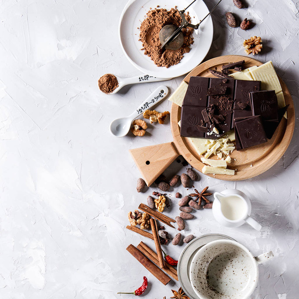 Ingredients for hot chocolate - 写真・画像