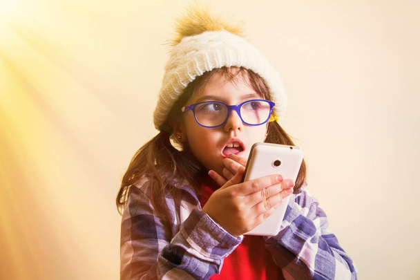 girl using the mobile phone - Photo, image