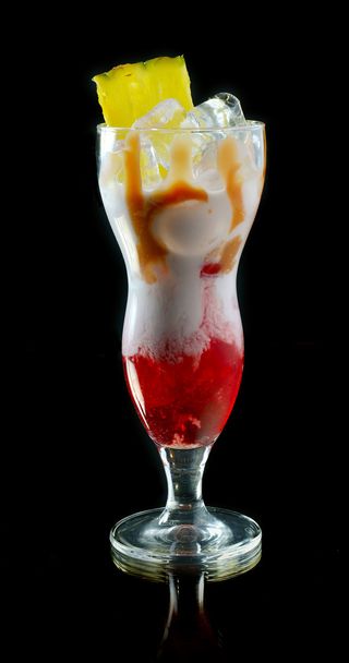 Cocktail with juice and cream - Φωτογραφία, εικόνα