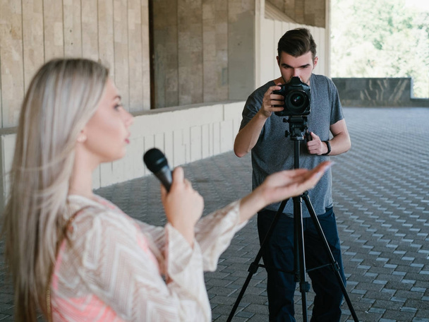 tv reporter crew news filming television press - Valokuva, kuva