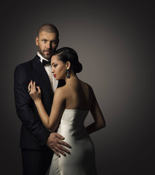 Couple Beauty Portrait, Well Dressed Handsome Man in Suit with Elegant Woman - Zdjęcie, obraz