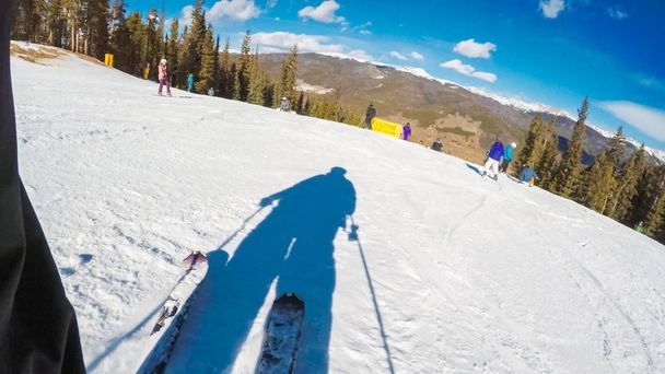 Vista de esqui alpino
 - Foto, Imagem