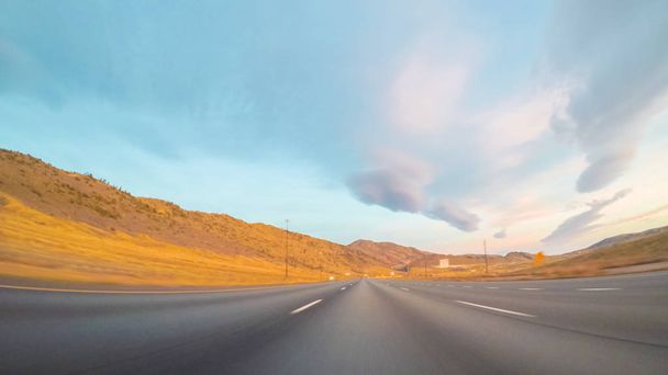 Autostrady, widok z perspektywy kierowcy - Zdjęcie, obraz