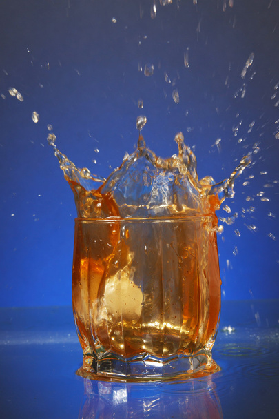Whiskey splash - Фото, зображення