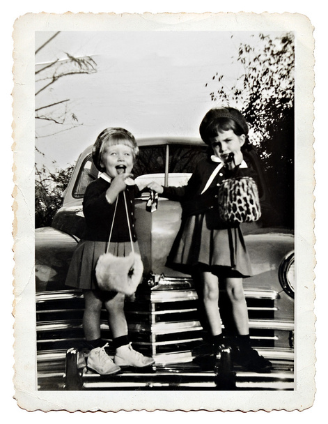 Tytöt ja auto 1950
. - Valokuva, kuva