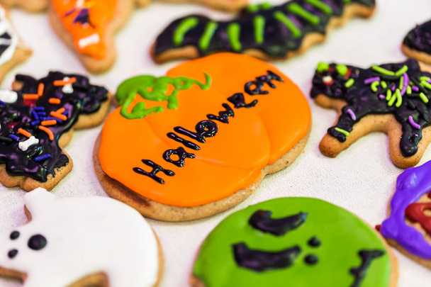 halloween cookies ansehen - Foto, Bild