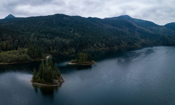 Hicks Lake Aerial Panorama - Valokuva, kuva