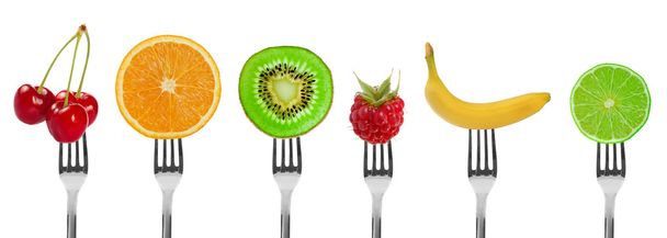 Concept de régime, fruits isolés sur fond blanc
 - Photo, image
