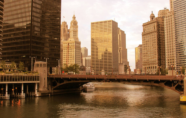 Luces y colores de Chicago, Illinois - Foto, imagen