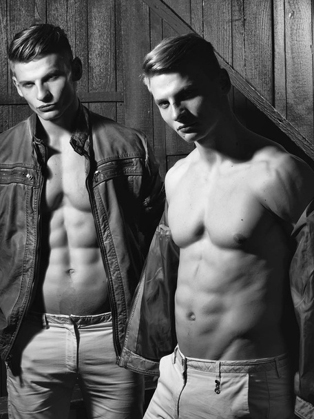 Sexy muscular twins - Fotografie, Obrázek