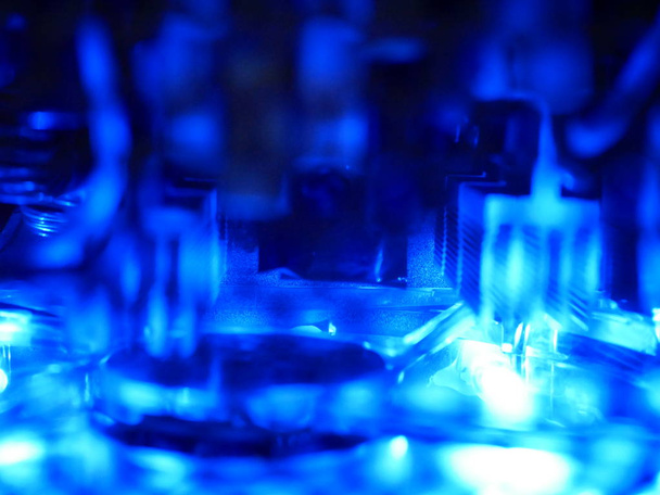 Luz azul abstracta electrónica
. - Foto, imagen