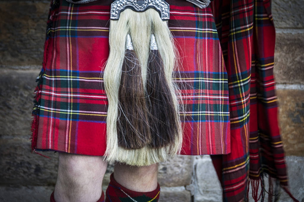 Мбаппе стал частью традиционного наряда горцев
 - Фото, изображение