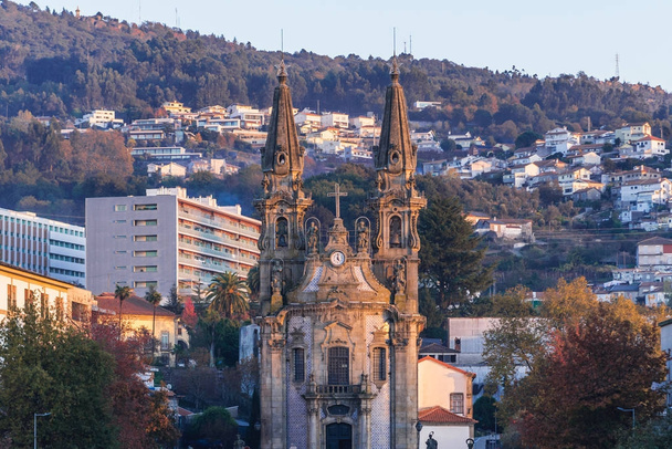 Iglesia en Guimaraes
 - Foto, Imagen