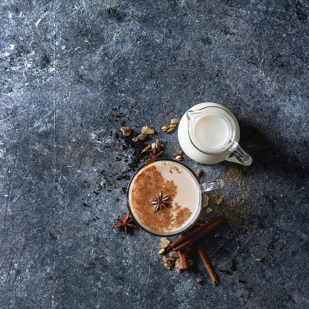 Masala chai with ingredients - 写真・画像