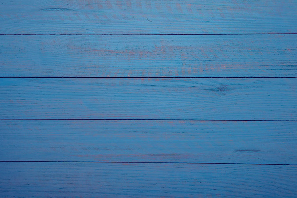 textura de fondo de madera azul vintage con nudos y agujeros para las uñas. Madera vieja pintada. Fondo abstracto azul
. - Foto, imagen