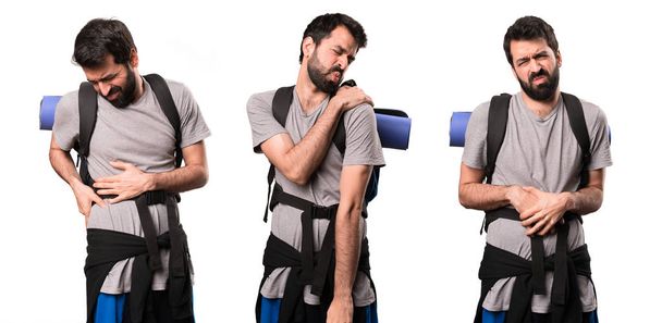 Σύνολο backpacker όμορφος με πόνο στον ώμο, οσφυαλγία και στο - Φωτογραφία, εικόνα