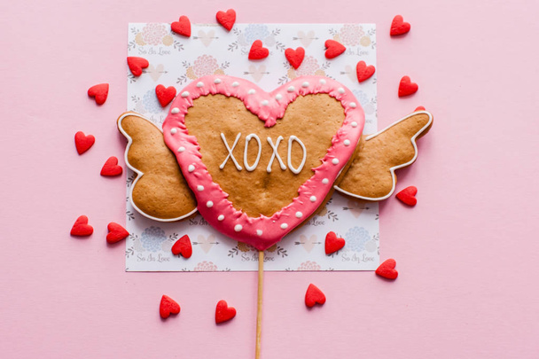 sweet cookies for Valentine's day on pink background - Zdjęcie, obraz
