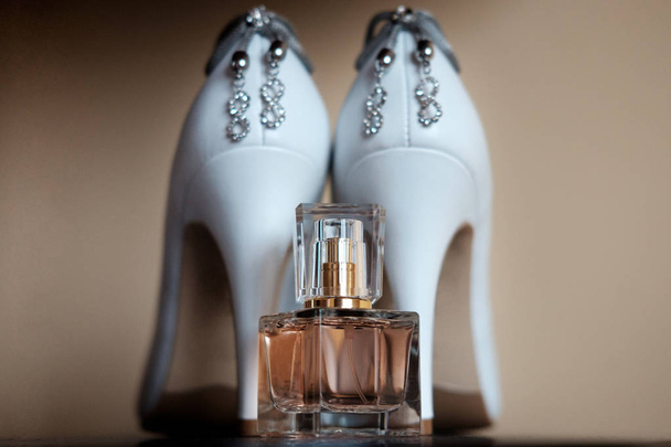perfume and bride shoes - Фото, изображение