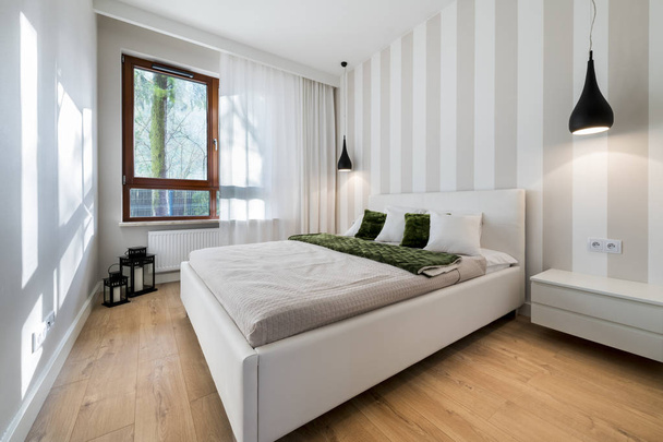Modern bedroom in white finishing - Foto, Imagem