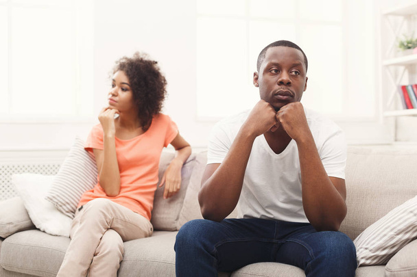 Young black couple quarreling at home - Foto, Imagen