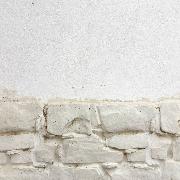 Фон каменной стены. Текстура стены из белого камня в качестве фона. Деревянная роспись
. - Фото, изображение