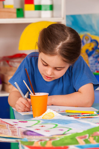 Small students children painting in art school class. - Φωτογραφία, εικόνα