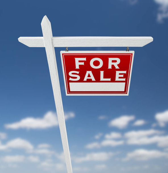 Frente a la derecha para la venta de bienes raíces en un cielo azul con nubes
 - Foto, Imagen