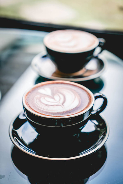 hot chocolate cup in coffee shop - Фото, зображення