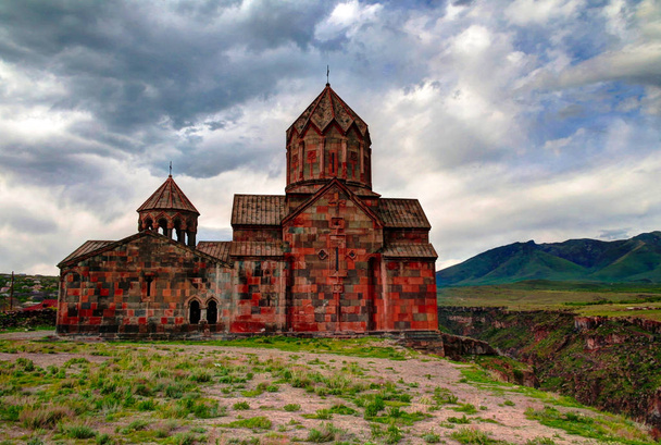 Exterior view to St. Hovhannes Karapet aka St. John the Baptist Cathedral, Hovhannavank Monastery, Ohanavan , Aragatsotn Province, Armenia - Photo, Image